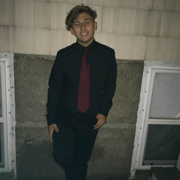 Meet your Posher, Zachary - Picture 1 of 1